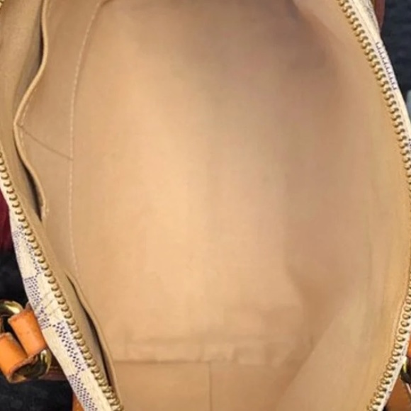 ♥️ SOLD ♥️ Louis Vuitton Totally PM in Damier Azur - Picture 5 of 8